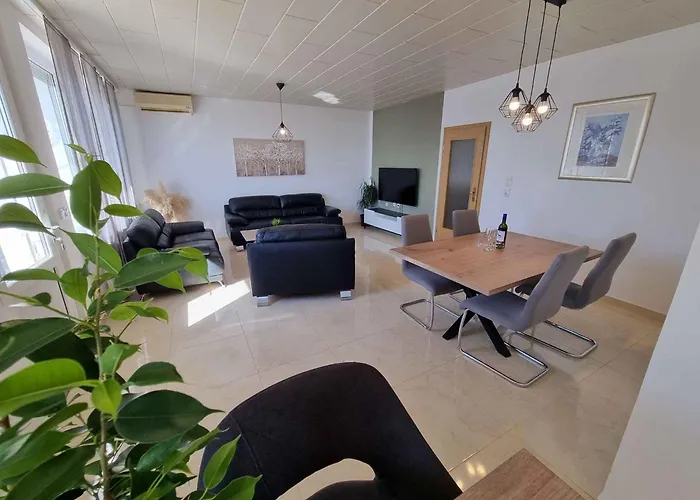 Appartement In 45914 *