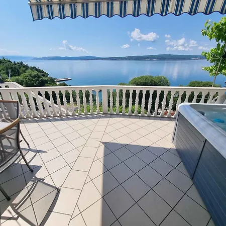 Apartman In 45914 Dramalj